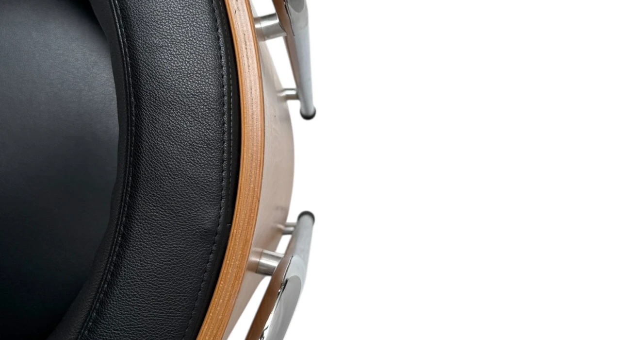 Bauhaus Style S3002 Club Tub Armchairs by Christoph Zschoke for Thonet, 2000s